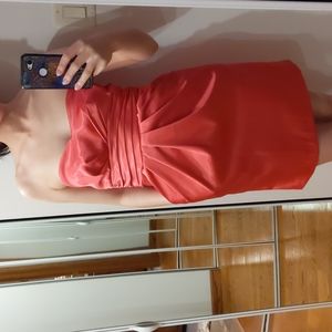 Strapless dress in coral